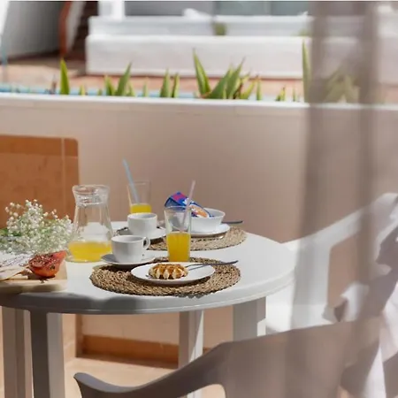 Апартаменты Happiness Corner Floritas Плая-де-лас-Америкас