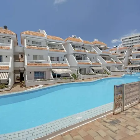 Happiness Corner Floritas