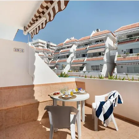 아파트 Happiness Corner Floritas *