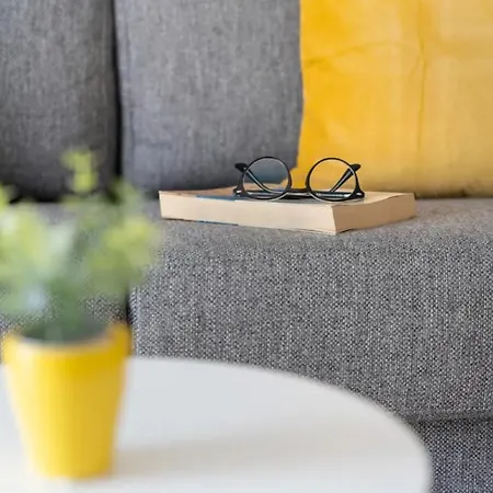 Happiness Corner Floritas 아파트